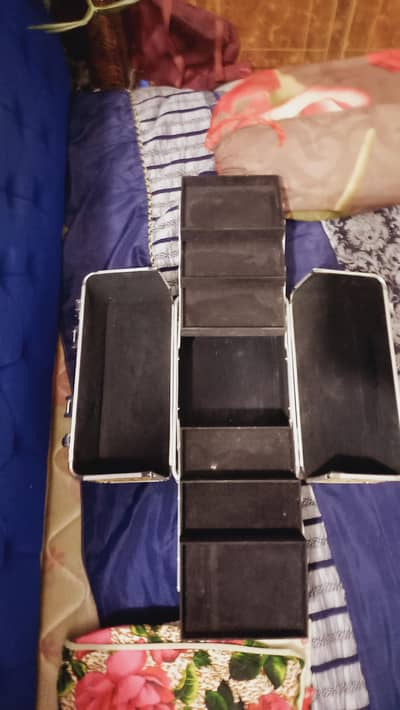 makeup/ jewelry organizer box