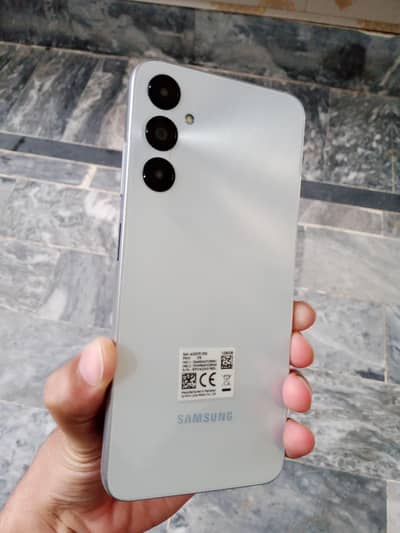 Brand New Mobile / less used