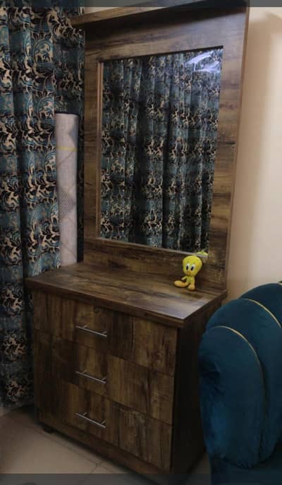 Selling this dressing table