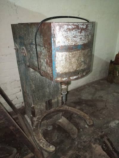biscuit and cakes batter mixing machine