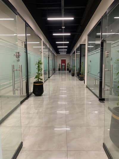 Gulberg Prime Location 4300 Sqft Office Space Is Available For Rent.