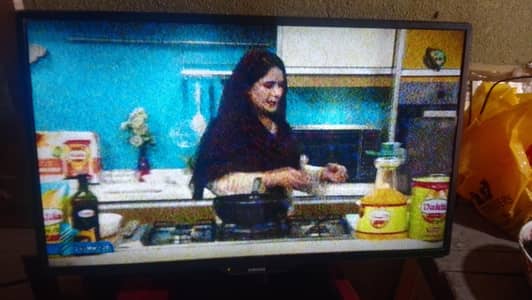 Samsung original LED 32 inch for sale urgent