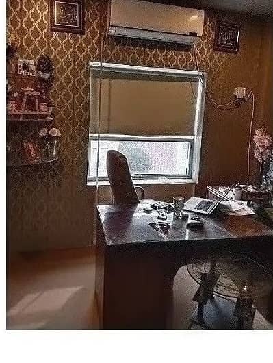 Fully Furnished Office For Rent Area 350 Square Feet Office Available Real Pictures In Gulberg 3 Lahore