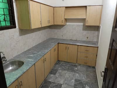 2.5 Marla Upper Portion Available For Rent (Peer Colony)