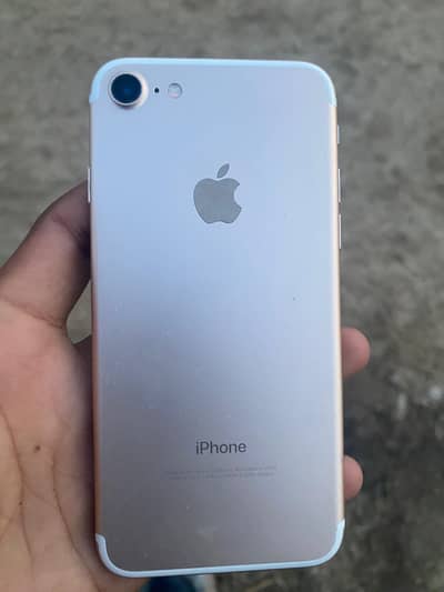 IPhone 7 pta approved urgent sale