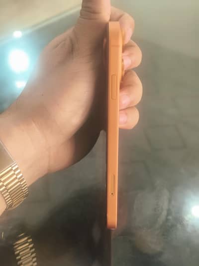 ii Phone XR (Original) –Convert  iPhone 17 Pro – 64GB –10/10 Condition