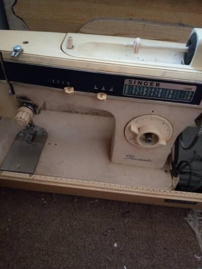 old designe picko and sweing machine