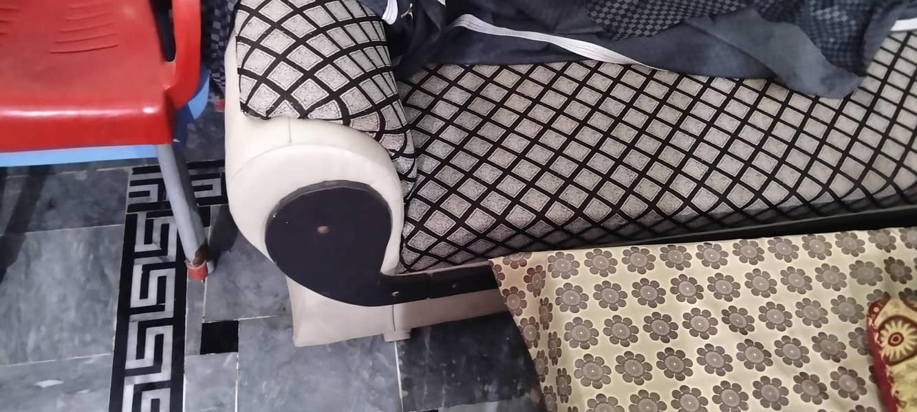 sofa set new codiction 3