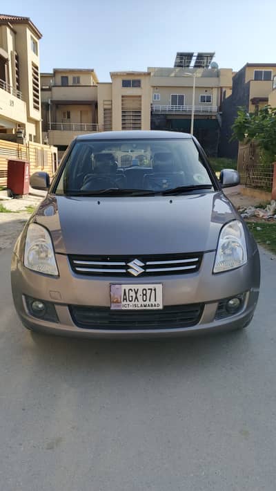 Suzuki Swift DLX 1.3 Navigation