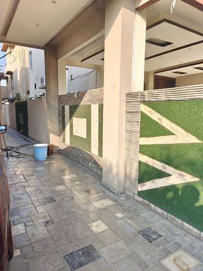 10 Marla Beautiful House for Rent in DHA Phase 5 Prime Location