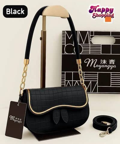 White Croc Texture Crossbody Bag with Chain Strap