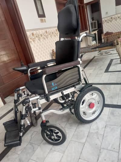 Electric wheelchair Excellent Condition 12+KM Backup