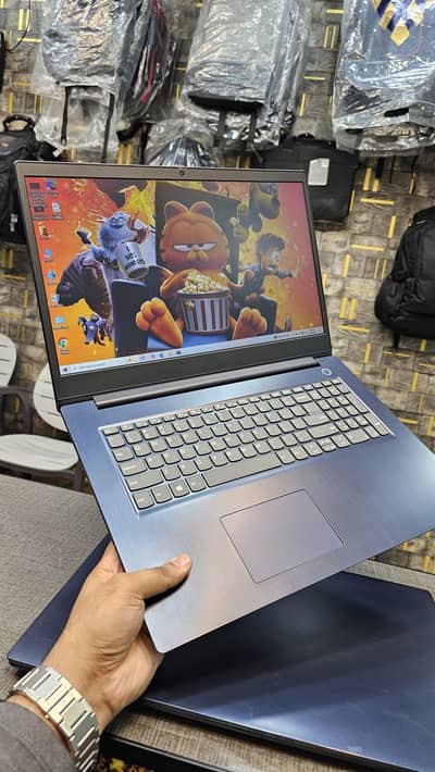 Lenovo idepad 3 17 inch Machine Core i5 10th Generation