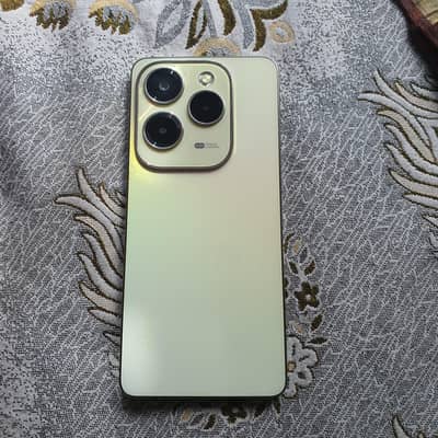 Infinix hot 40 good condition no issue 16/256