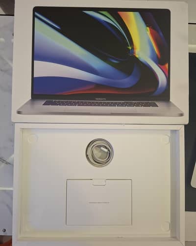 Apple Macbook pro CTO 2019  16inch 32/1TB