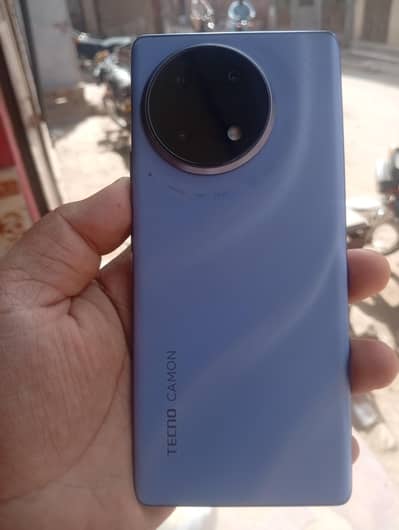 Tecno Camon 30S – Stylish Smartphone with Powerful Camera”