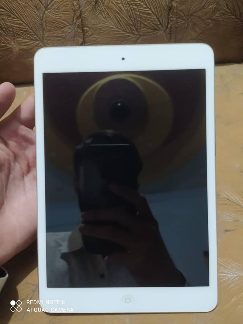 apple iPad 1