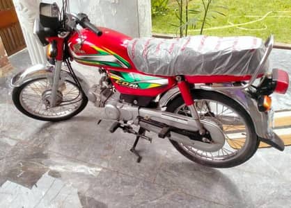 Honda CD70//. 03233558634