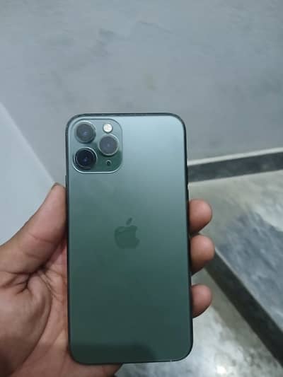 I phone 11 pro good condition sim is working now