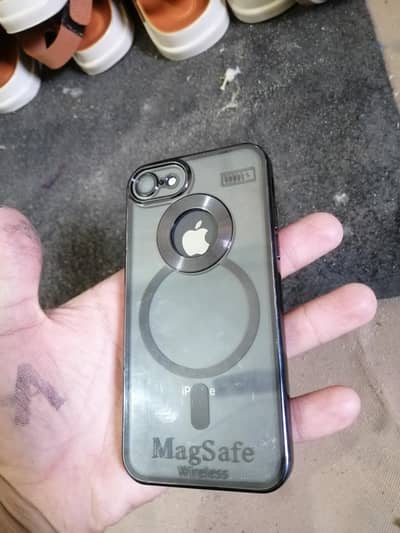 IPHONE 8 64 GB 10 BY 10