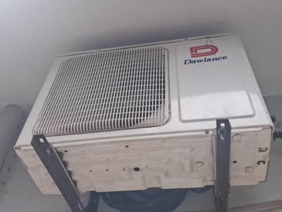 Dawlance 1 Ton Split AC for Sale – Good Condition