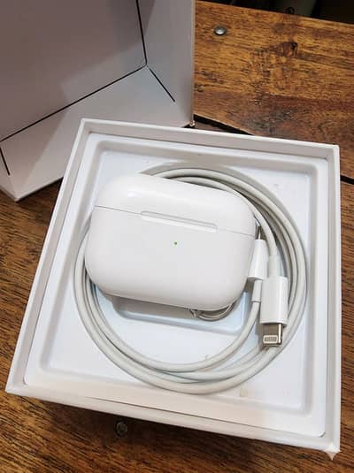 Apple AirPods Pro (2nd Generation)