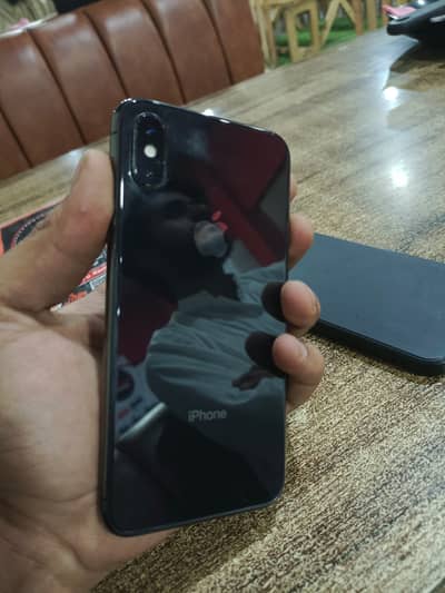 Iphone xs 256 gb with box