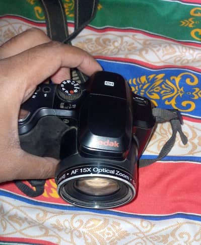 Kodak EasyShare Z1015 IS