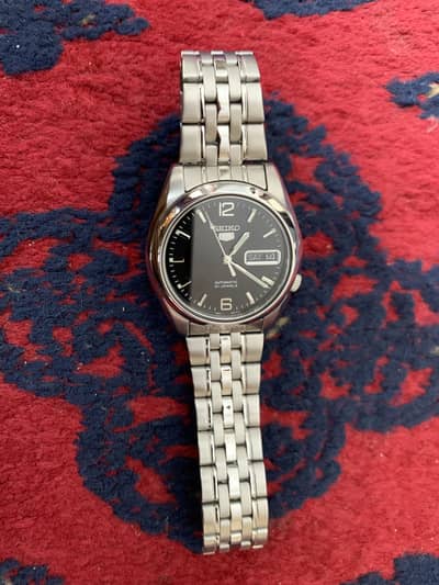 BRAND NEW SEIKO WATCH FOR MEAN