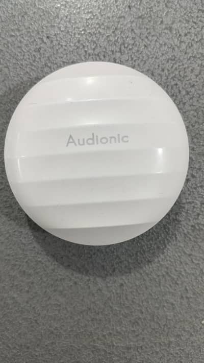 Audionic 695 ION