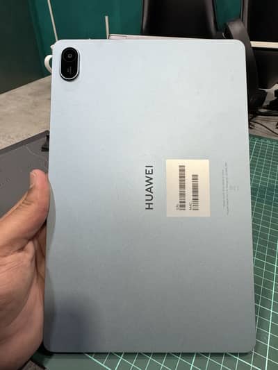 Brand new condition Huwaei MatePad SE 8GB/128GB for sale