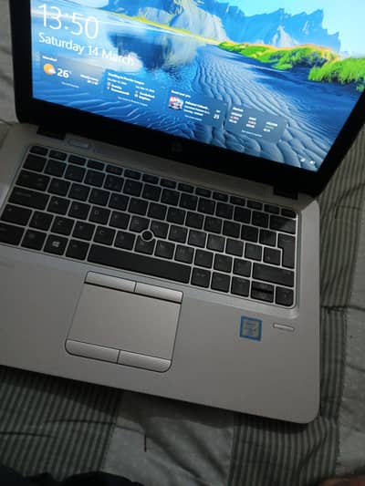 HP Core I5_6300 CPU RAM 8 Storage 256 Condition 10/10