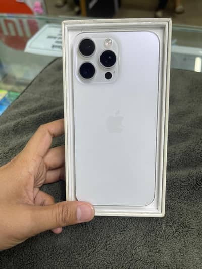 15 pro max 256gb Non pta with box