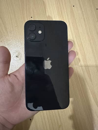 iPhone 12, 10/10 Condition