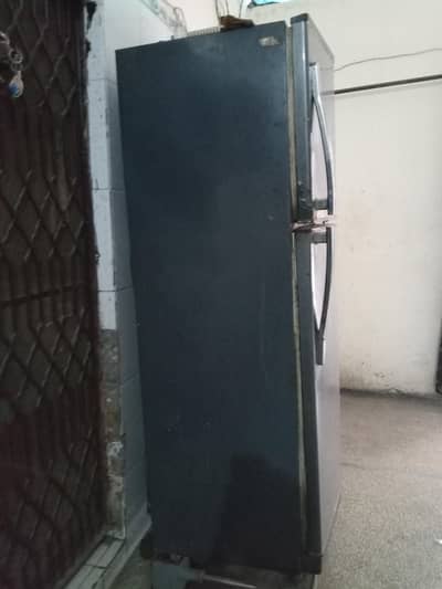 Waves double door Fridge good condition