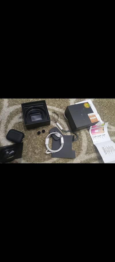 airpods pro 2nd gen black