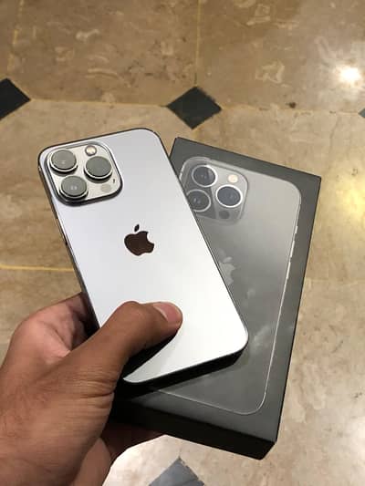 iPhone 13 Pro 128gb Factory Unlock with box