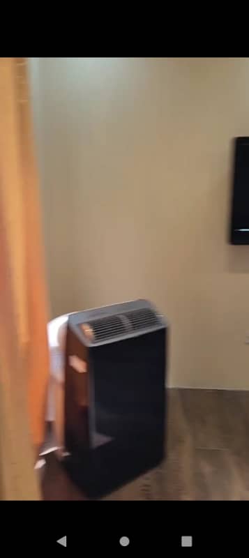 Idol furnished apartment male/ female