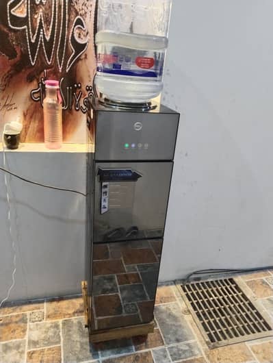 water dispenser with mini fridge