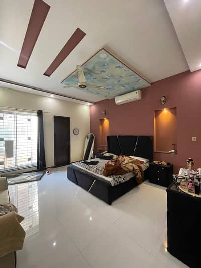 Jubilee Town 10 Marla Full House Prime Location Available For Rent