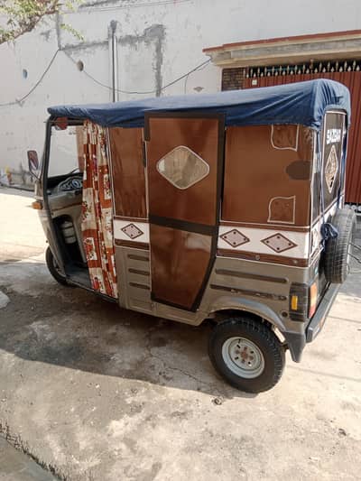 Sazgar Rikshaw for sale