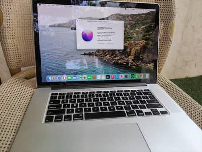 MacBook pro mid 2015