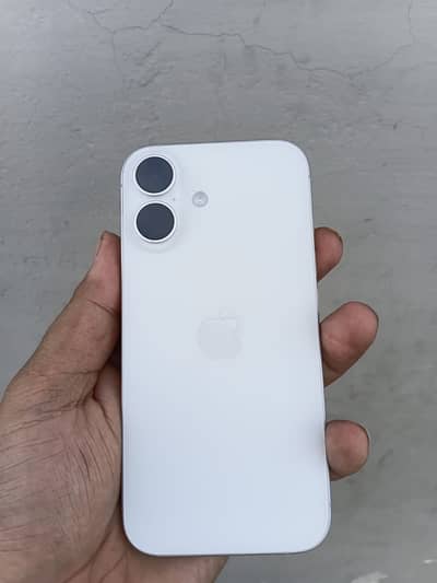 Iphone 16 with complete box in warrenty