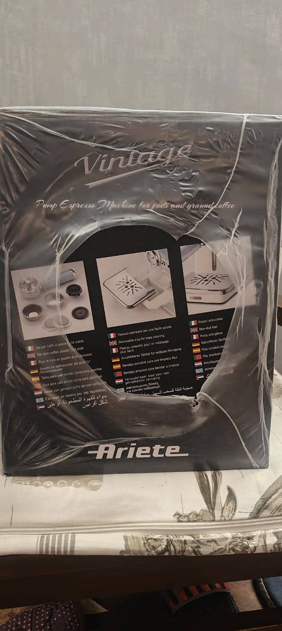 Coffee Machine . Espresso Machine 8