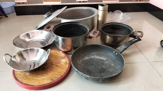 Used crockery for sale