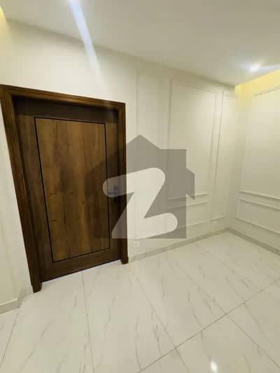 Bahria orchard Lahore 1bed apartment for rent brand new first entry