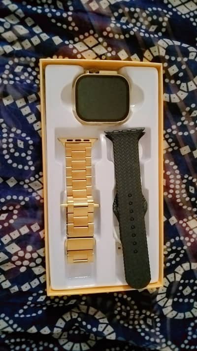 ⌚ Stylish Smart Watch with 2 Straps (Gold + Black)