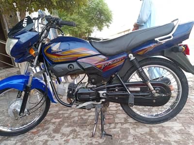 Interested log inbox mein msg karien