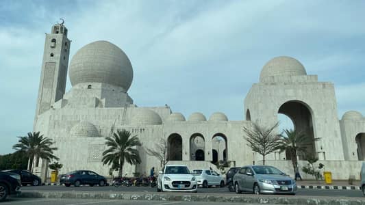 5 Marla Plot for Sale in M8 B1 Lake City Lahore