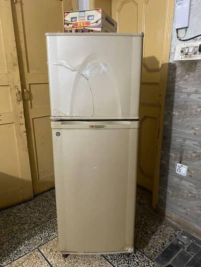 Dawlance 9144 Compact Fridge - Good Working Condition